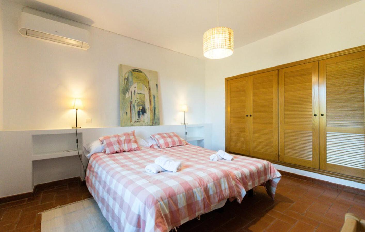Cortijo Mazuecos By Sharingco Villa Lora del Río Екстериор снимка